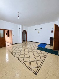 🏠 #للبيع شقة كبيرة - حي الخضر 🏠